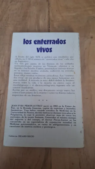 Los enterrados vivos