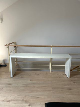 Mesa auxiliar estrecha IKEA blanca