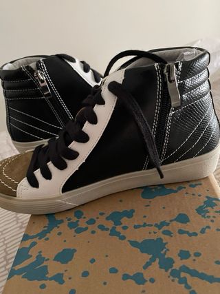 Zapatillas urbanas estilo skate