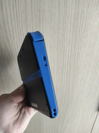 Nintendo 2DS Negra y Azul(Leer)