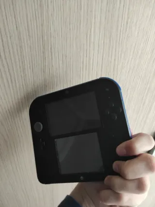 Nintendo 2DS Negra y Azul(Leer)