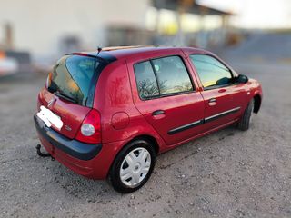 Renault Clio 2004