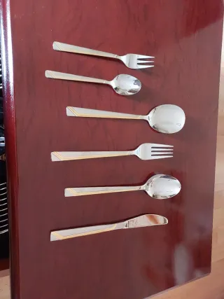 Cubertería Completa 12 Servicios