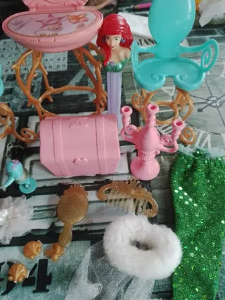 Lote Muñeca Ariel Princesa Disney Accesorios