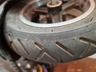 Patinete Eléctrico Joyor Y5S a reparar o piezas