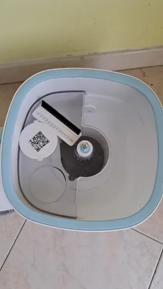 Secchio per lavapavimenti con strizzatore