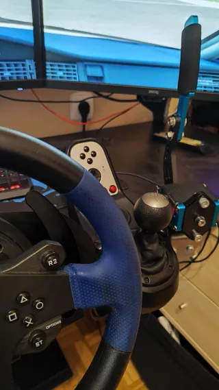 Simulatore di guida completo