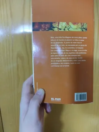 El clan del oso cavernario