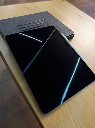 iPad Pro 12.9 2018 256GB + Apple Pencil + Funda