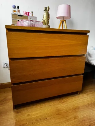 Mueble 3 cajones color roble