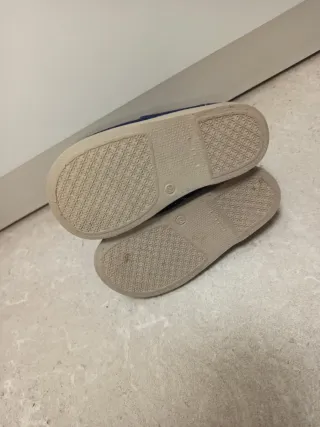 Zapatos niño azul talla 22