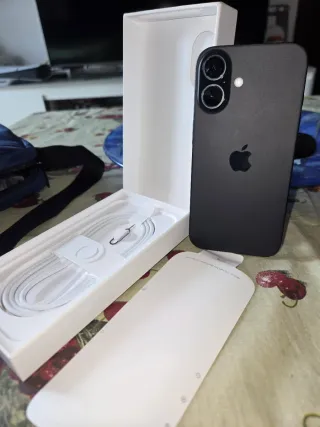 iPhone 16 128GB Negro