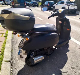 Moto Scooter 125cc Daelim besbi