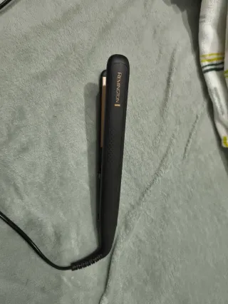Plancha de pelo Remington negra