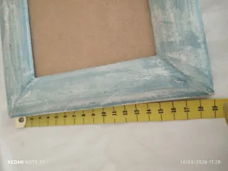 Marco de fotos azul desgastado