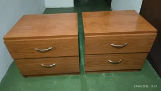 2 Mesitas de Noche Madera
