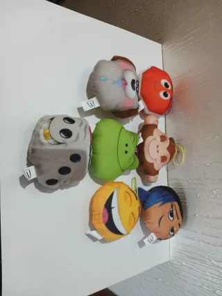 8 Llaveros Peluche Emoji McHappy 8cm