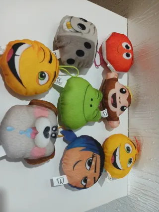 8 Llaveros Peluche Emoji McHappy 8cm
