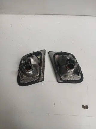 Faros portón BMW E46 (2 unidades)