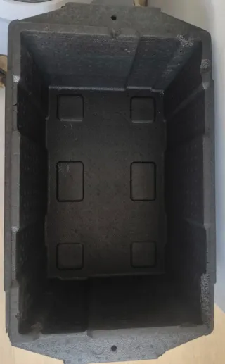 Contenedor isotérmico 64L