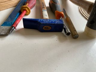 Lote herramientas varias y maza Duch D223