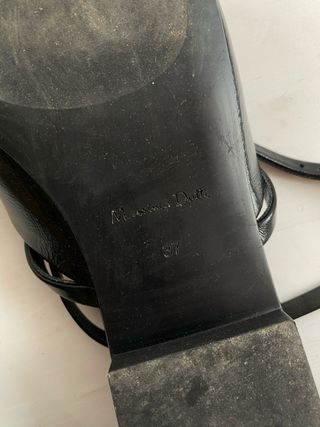 Sapatos Massimo Dutti pretos novos