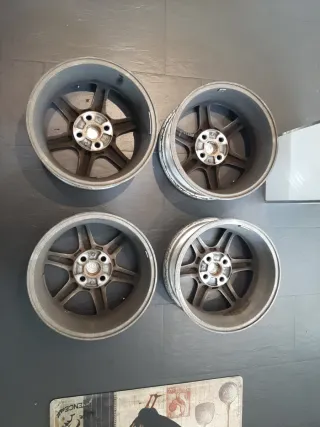 Llantas Toyota Yaris TSport 15 J15*5 1/2 JJ 99-05