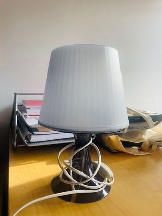 Lámpara de mesa ikea