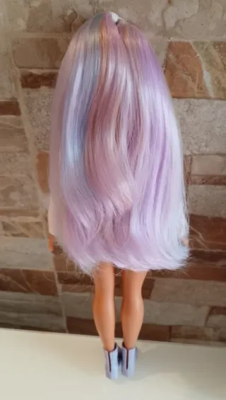 Barbie Curvy Unicornio