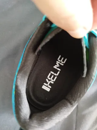 Zapatillas running Kelme Valencia