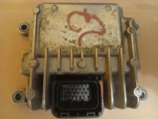 Centralita Unidad Inyección 16267710 8971891363