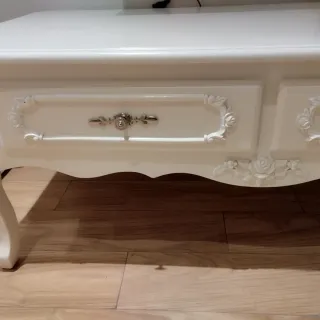 Mesita recibidor blanca madera