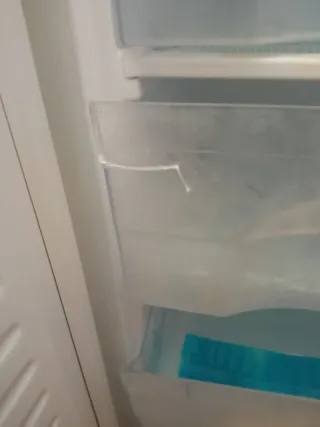 Congelador vertical Benavent