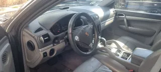 Porsche Cayenne 2005