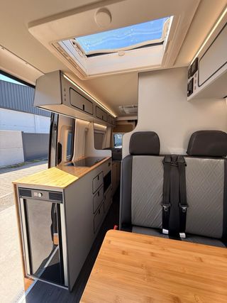 MAN TGE 4X4 3.180 CAMPERIZADA CON TODOS LOS LUJOS