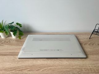 Excelente Portátil HP15 2025