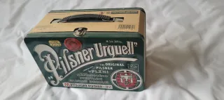 Lata da collezione di birre di diverse marche