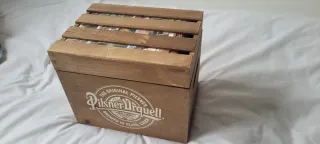 Lata da collezione di birre di diverse marche