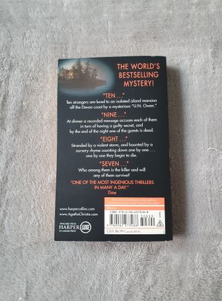 Dos libros de Agatha Christie en inglés