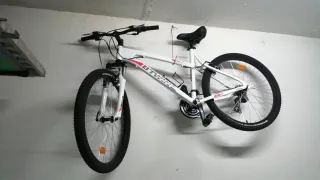 Bicicleta de Montaña BTWIN Blanca