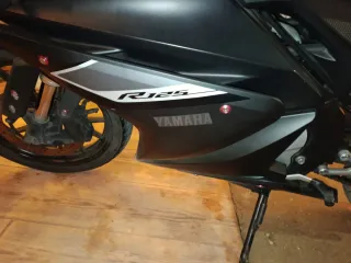 Yamaha YZF-R125 2016