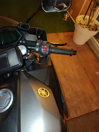 Yamaha YZF-R125 2016