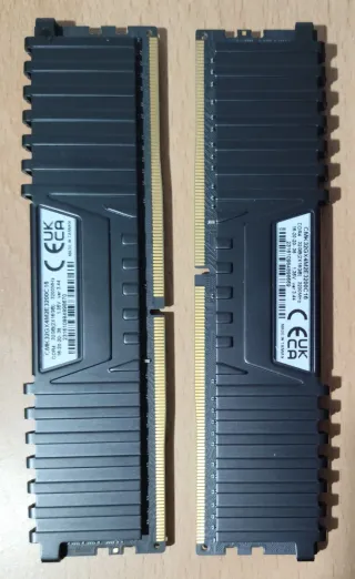 Corsair Vengeance LPX DDR4 RAM 2x16gb