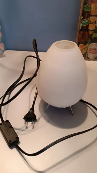 Lámpara de mesita de noche