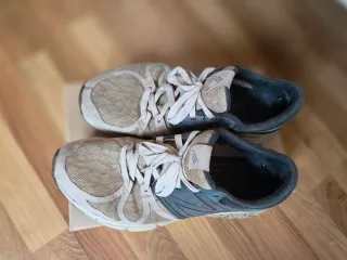 New Balance Vazee Zapatillas Beige/Gris