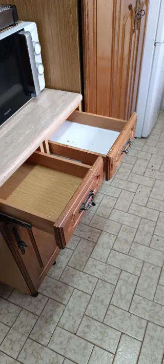 Muebles de cocina madera roble en buen estado