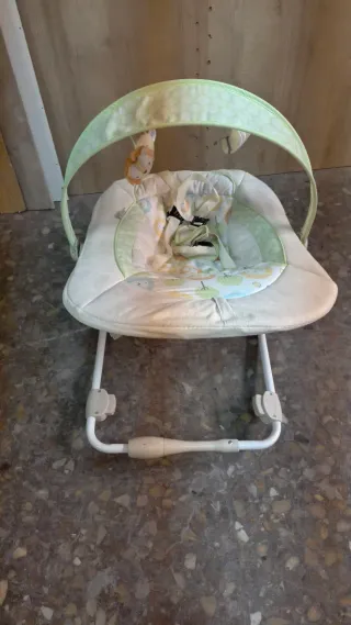 Hamaca musical para bebé com vibracion