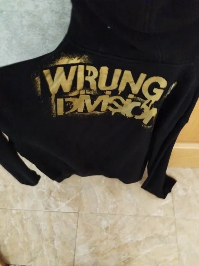 Sudadera con capucha negra hombre