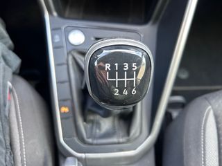 Volkswagen Taigo 2023 110cv 6v