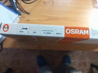 Lámpara LED OSRAM bajo mueble 8W sin estrenar